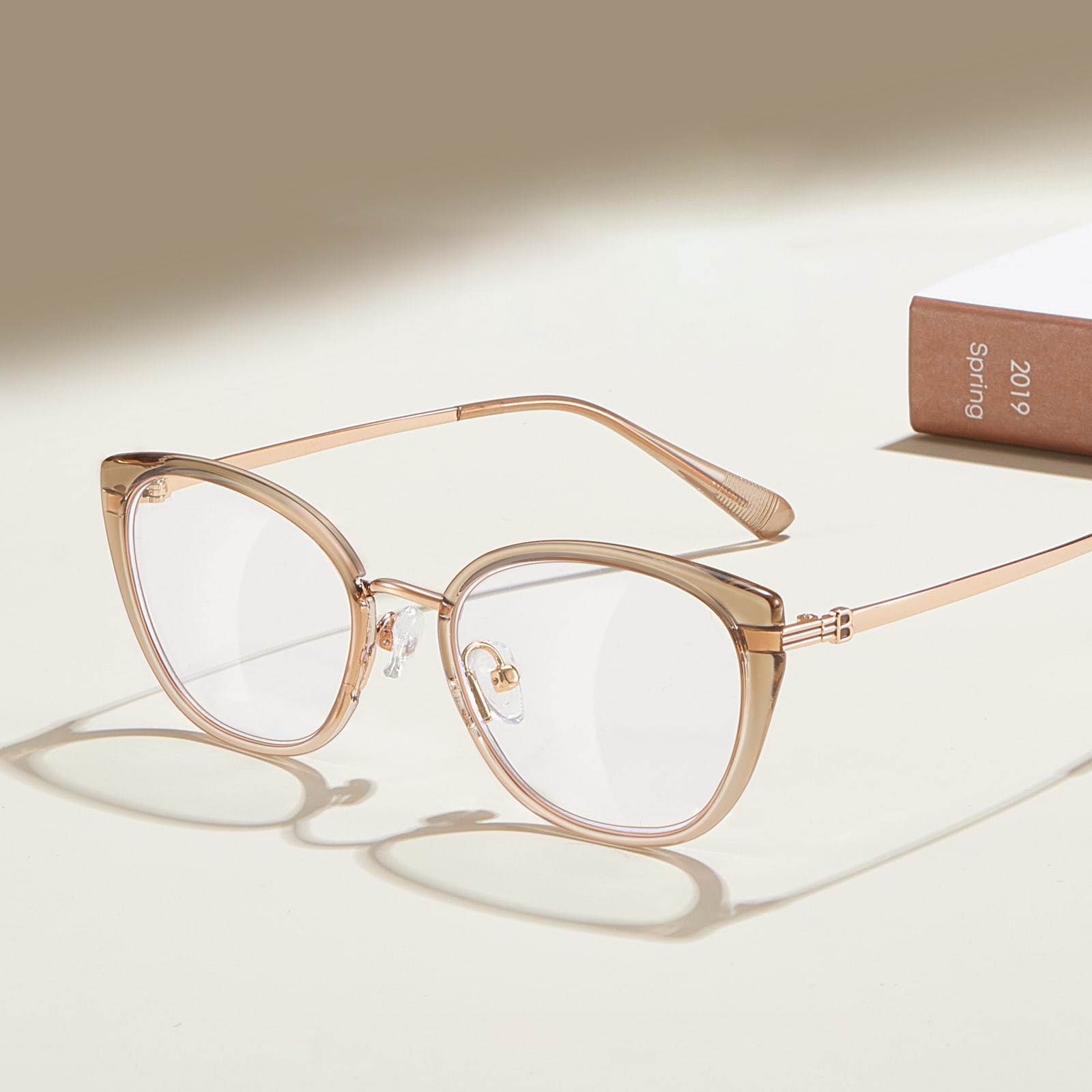 210448 Occhiali trasparenti anti-luce blu con lettere a strisce Cat-Eye